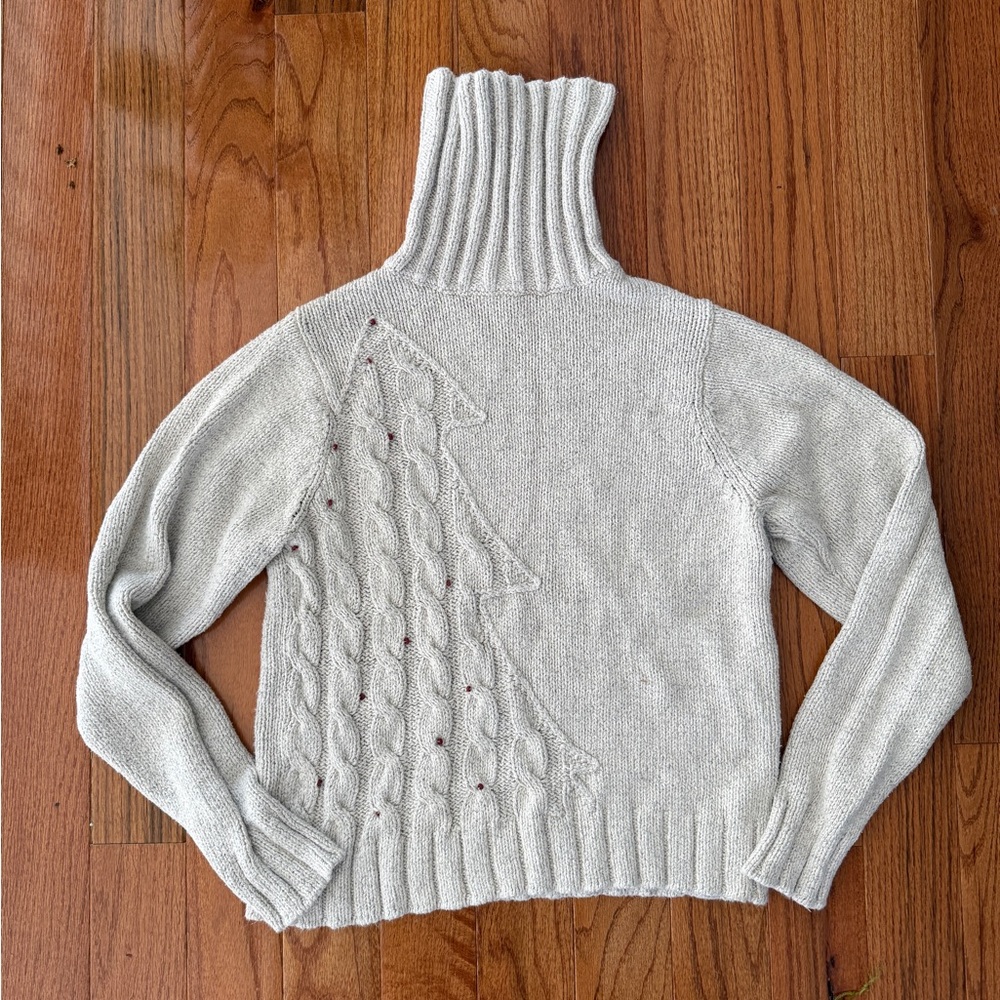 Woolrich oatmeal Christmas Turtleneck Sweater with tree Cable Knit Design
